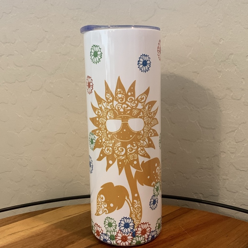 🤑🤑20 oz Skinny Tumblers Original Sunflower Design available.